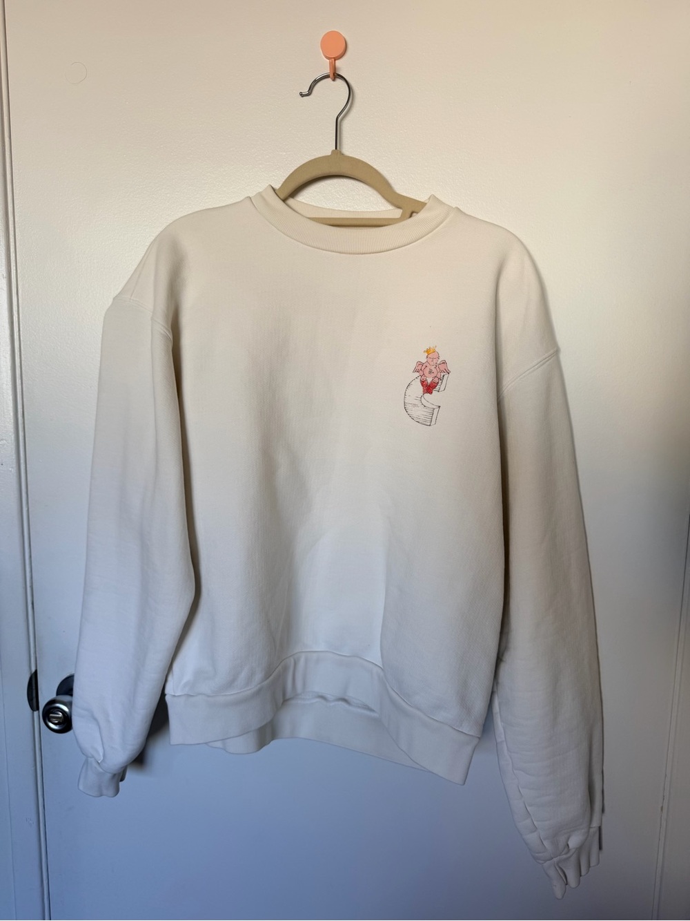 Cherry LA Cream Crewneck Sweatshirt with Graphic Heart a3
